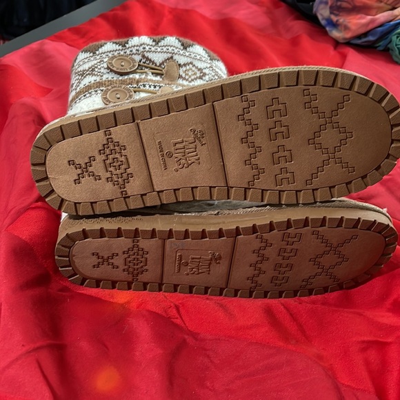 Original Muk Luks brand new - Picture 7 of 7